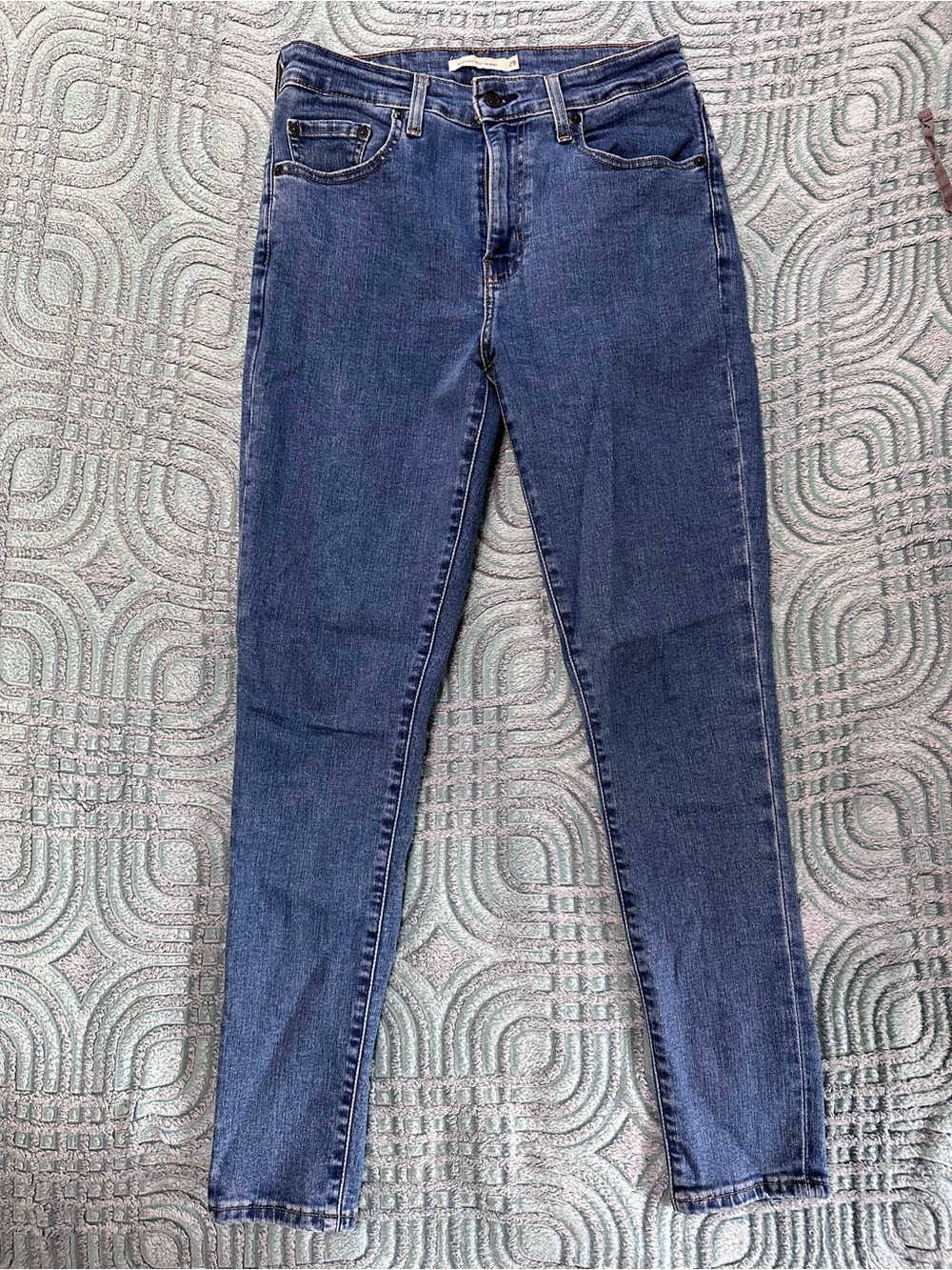 Classic Levi’s Dark Blue Women's Slim Jeans
